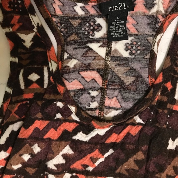 Top - Picture 2 of 2